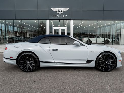 Used 2024 Bentley Continental GT Speed image 14