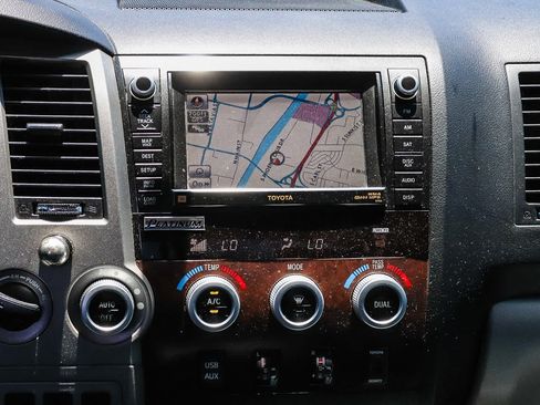 Used 2010 Toyota Tundra Platinum AWD/4WD image 23