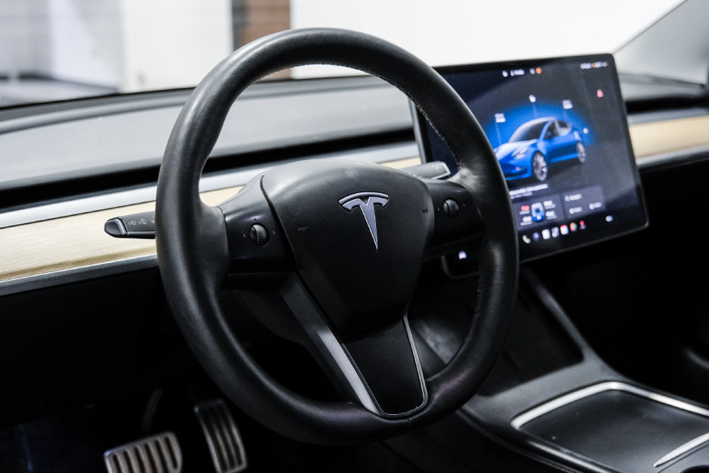 Used 2023 Tesla Model 3 Performance AWD/4WD image 18