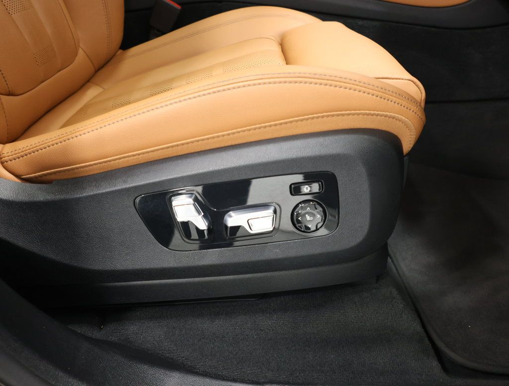 Used 2022 BMW X5 sDrive40i w/ M Sport Package RWD image 22