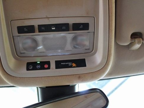 Used 2018 Chevrolet Cruze LT image 17