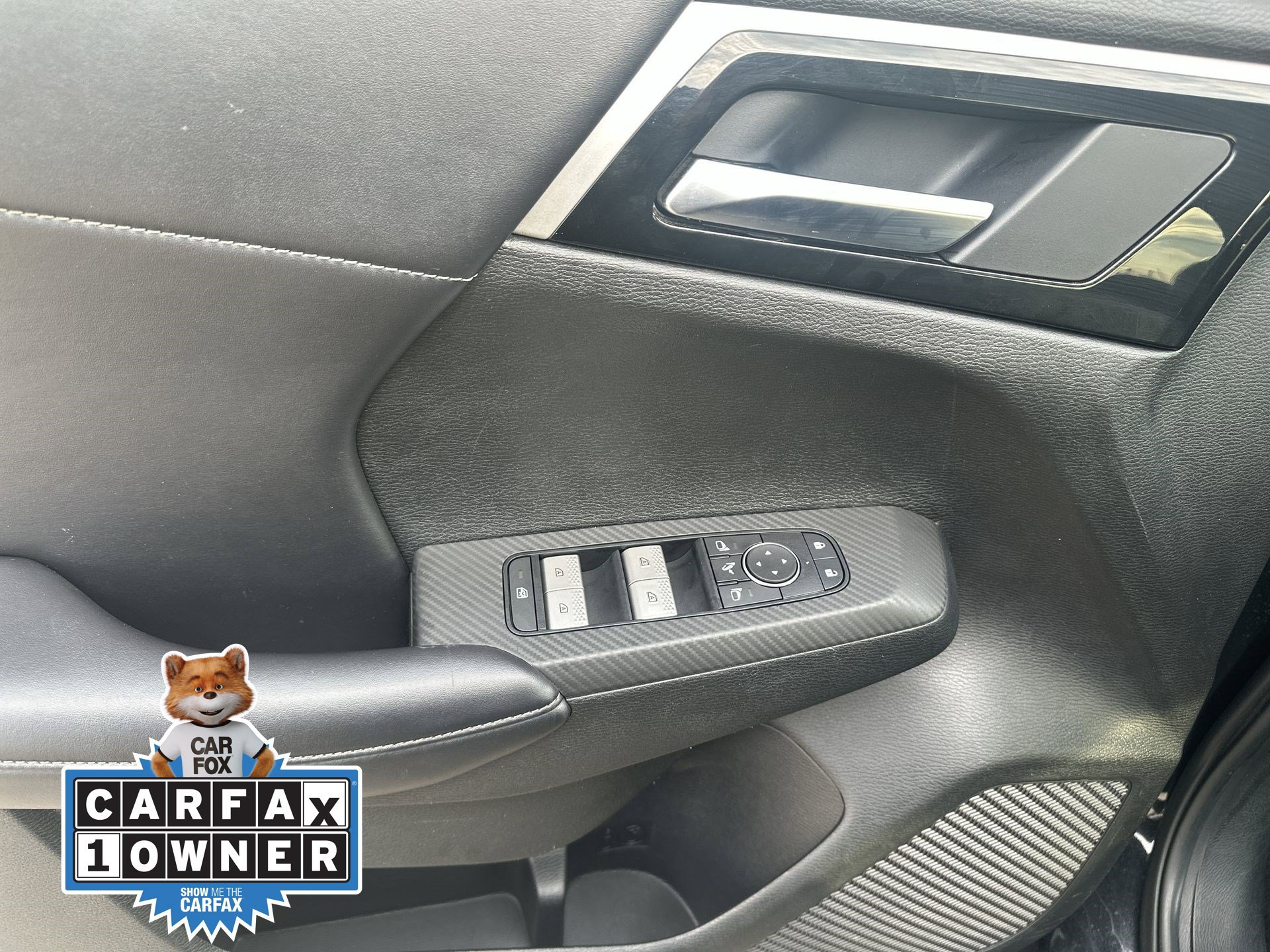 Used 2024 Mitsubishi Outlander SE AWD/4WD image 16