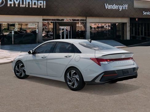 New 2026 Hyundai Elantra SEL Sport Premium FWD image 5