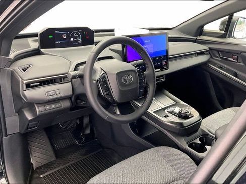 Used 2026 Toyota bZ FWD image 14