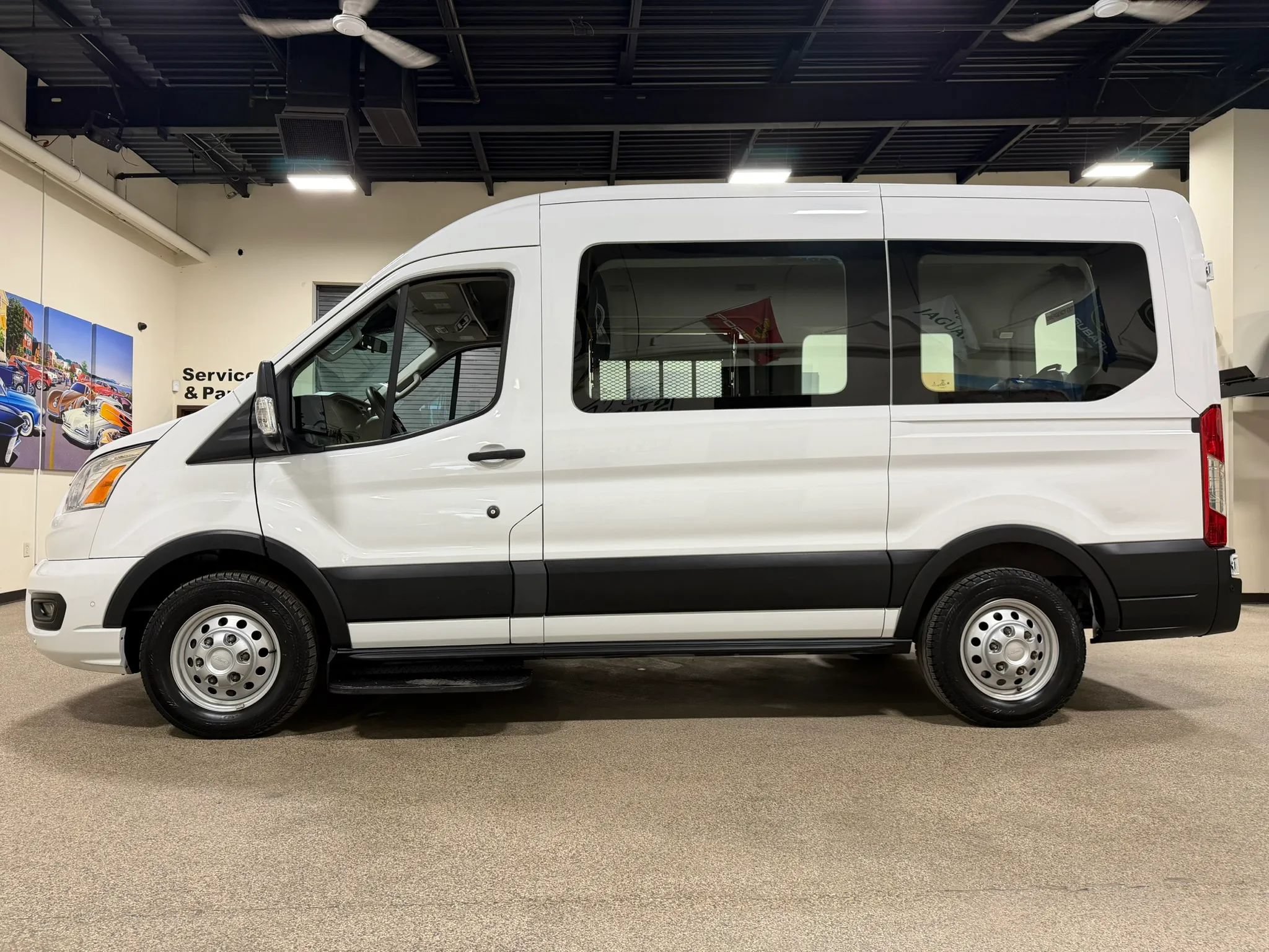 Used 2020 Ford Transit 150 XLT AWD/4WD image 9