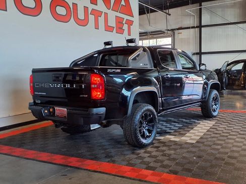 Used 2021 Chevrolet Colorado ZR2 w/ ZR2 Midnight Special Edition AWD/4WD image 7