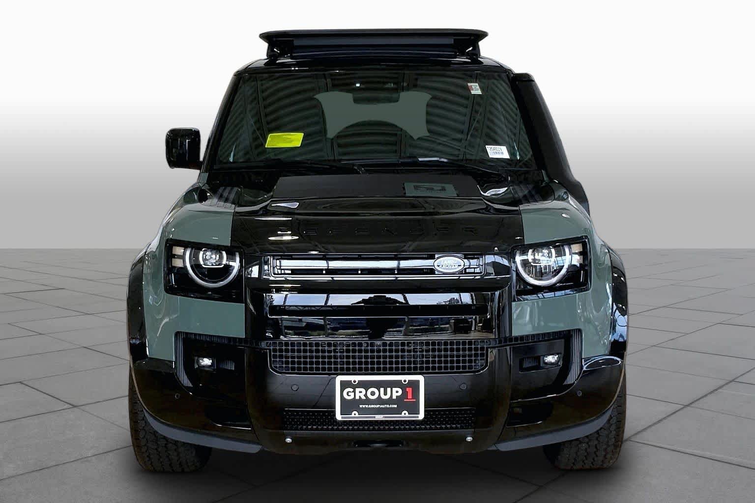 New 2026 Land Rover Defender 110 AWD/4WD image 2