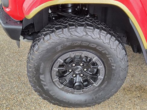 Used 2024 Ford Bronco Raptor w/ Interior Carbon Fiber Pack 6 image 8