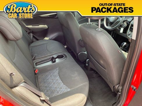 Used 2021 Chevrolet Spark LT image 11