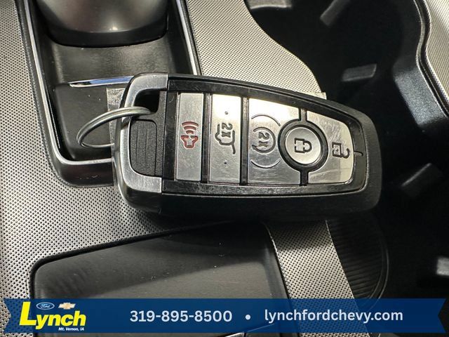 Used 2023 Ford Edge SEL w/ Sport Appearance Package AWD/4WD image 16