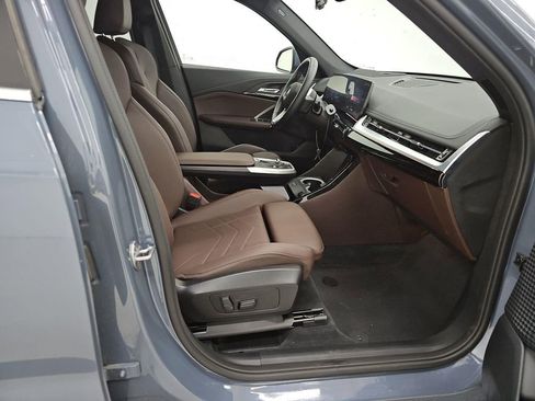 Used 2025 BMW X1 xDrive28i image 10