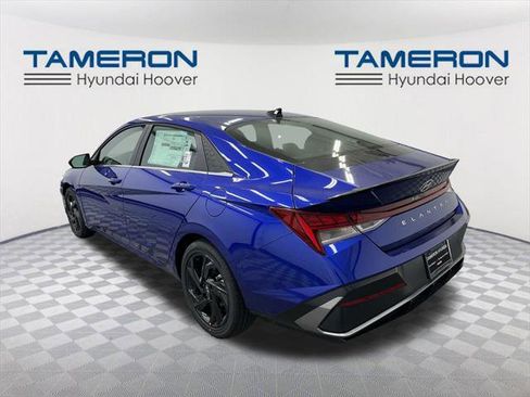 New 2026 Hyundai Elantra SEL Sport image 3