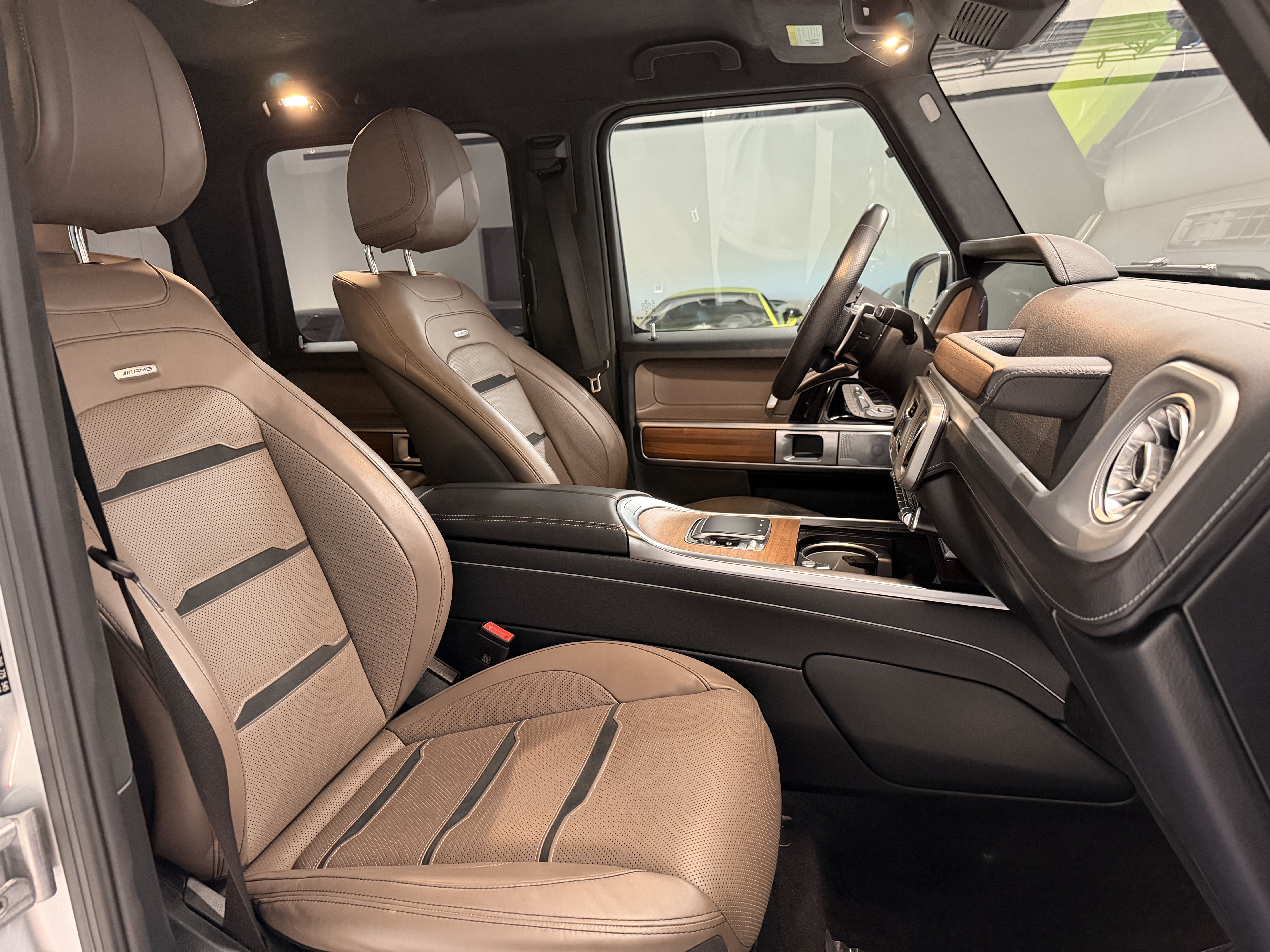 Used 2025 Mercedes-Benz G 63 AMG 4MATIC image 49