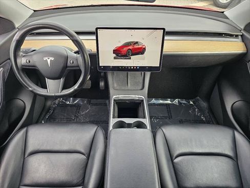 Used 2022 Tesla Model Y Long Range AWD/4WD image 6