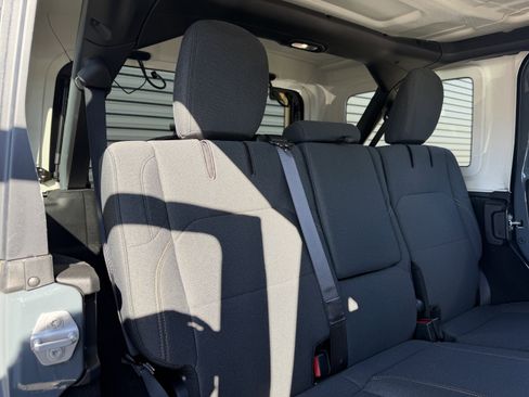 Used 2025 Jeep Wrangler Unlimited Sport S 4xe image 18