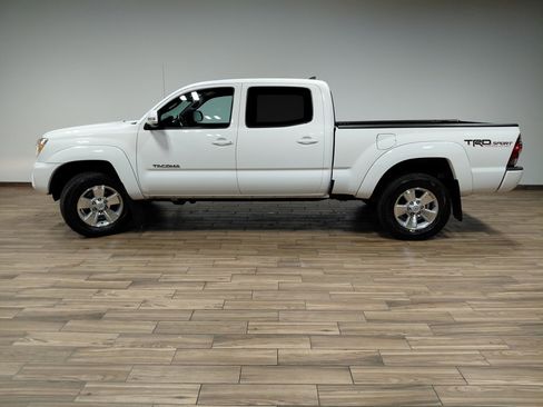 Used 2014 Toyota Tacoma 4x4 Double Cab image 21