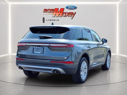 Used 2023 Lincoln Corsair FWD w/ Rear Removable Package Tray