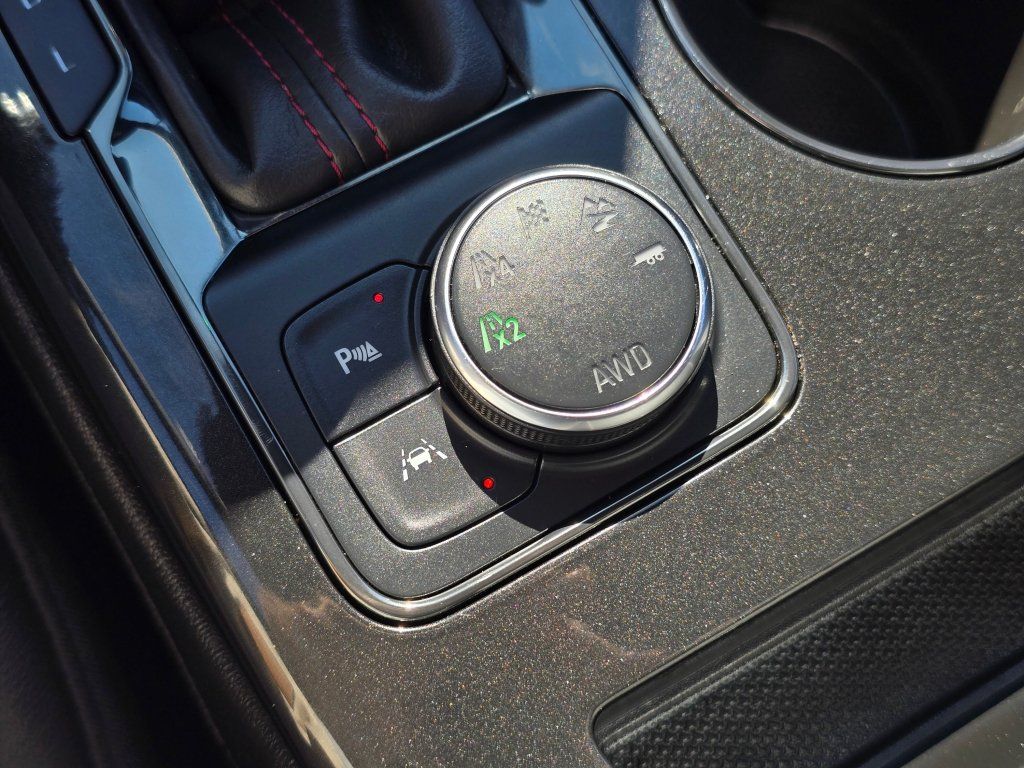 Used 2020 Chevrolet Blazer RS AWD/4WD image 13