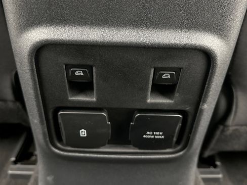 Used 2023 Ford Bronco Wildtrak image 19