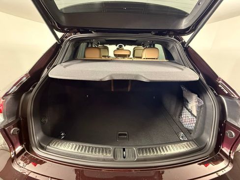 New 2025 Porsche Macan Turbo image 17