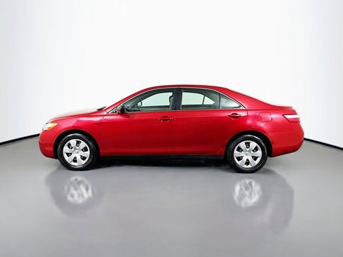 Used 2007 Toyota Camry LE image 2