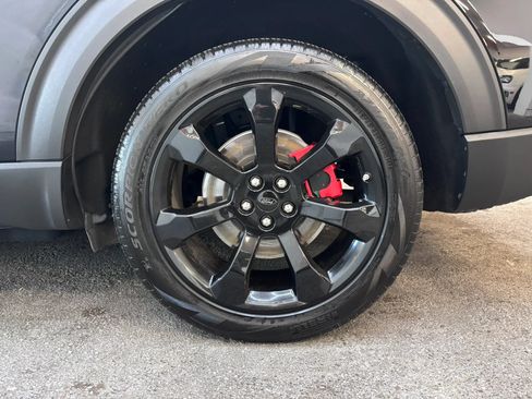 Used 2020 Ford Explorer ST w/ ST Street Pack AWD/4WD image 7