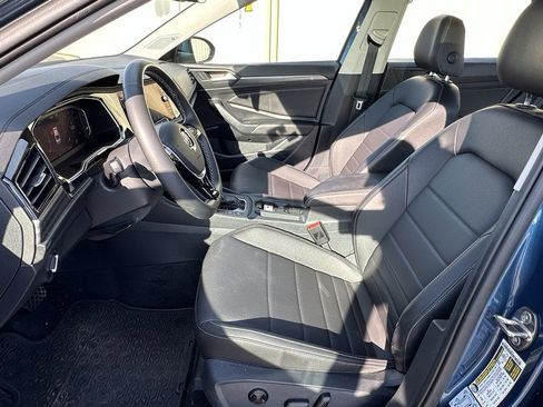 Used 2021 Volkswagen Jetta SEL image 5
