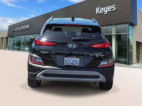 Used 2023 Hyundai Kona SEL w/ Cargo Package AWD/4WD image 6