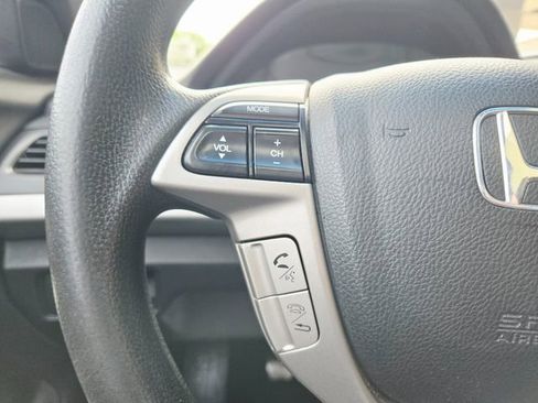 Used 2012 Honda Accord EX image 19