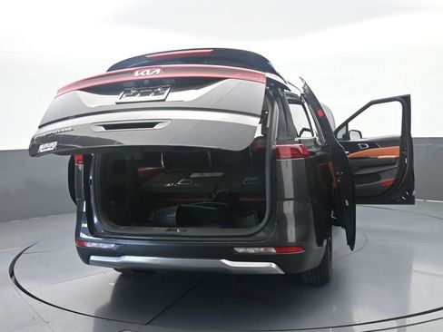 Used 2022 Kia Carnival SX FWD image 83