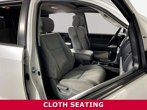 Used 2022 Toyota Sequoia SR5 AWD/4WD image 30