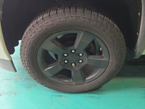 Used 2018 GMC Sierra 1500 2WD Double Cab w/ Elevation Edition image 9