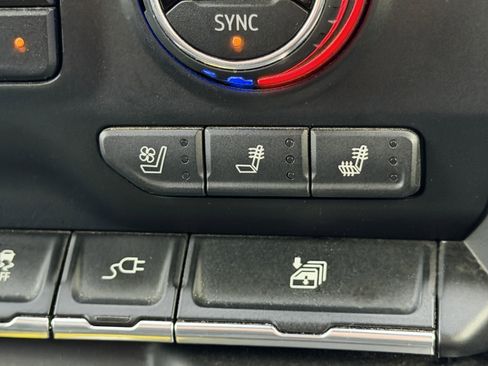 Used 2020 Chevrolet Silverado 1500 LTZ w/ LTZ Plus Package image 13