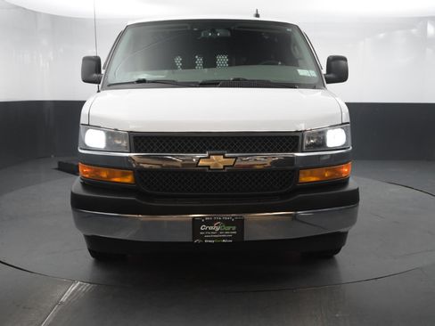 Used 2020 Chevrolet Express 2500 w/ Driver Convenience Package image 8