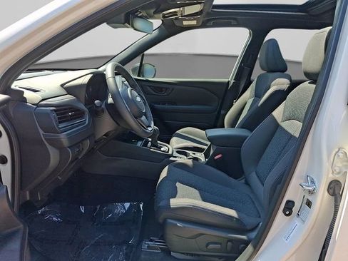 Used 2025 Subaru Forester Premium AWD/4WD image 15