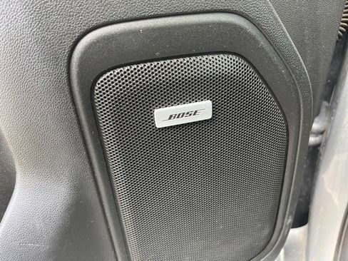 Used 2021 Chevrolet Silverado 1500 High Country image 18