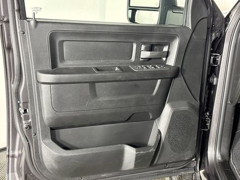 New 2026 RAM 3500 Tradesman image 10