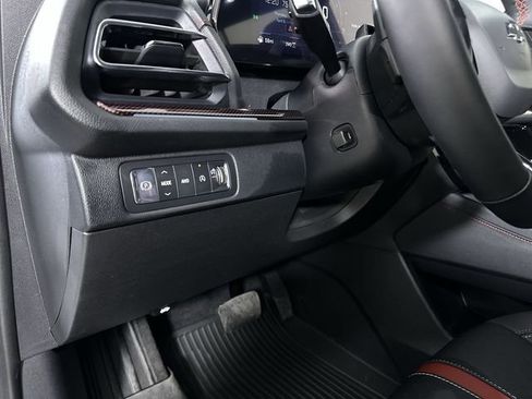 New 2026 Chevrolet Traverse RS w/ LPO, Floor Liner Package AWD/4WD image 18