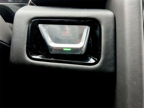 New 2026 GMC Yukon AT4 Ultimate image 15