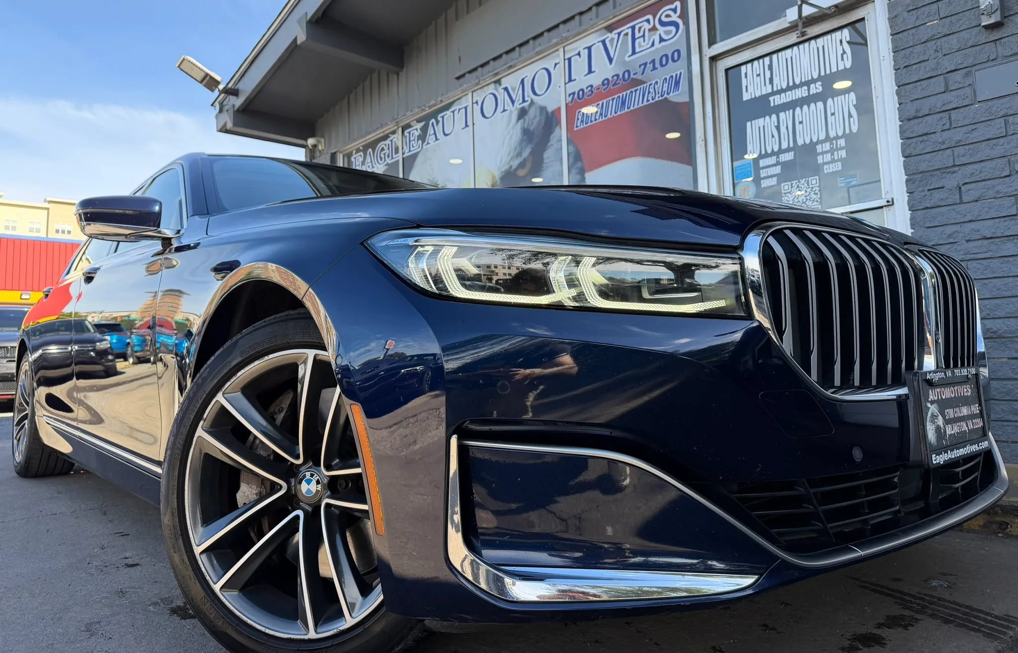 Used 2022 BMW 750i xDrive w/ Executive Package AWD/4WD image 1