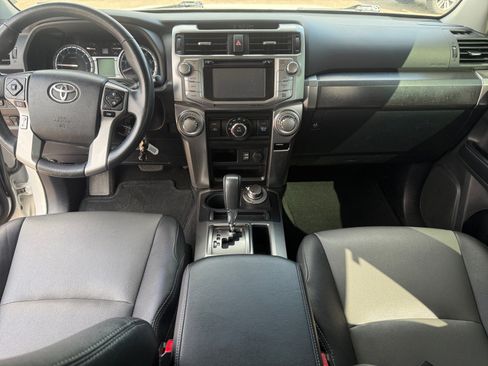 Certified 2019 Toyota 4Runner SR5 Premium AWD/4WD image 19