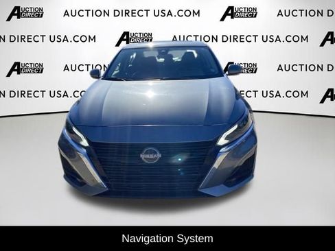 Used 2023 Nissan Altima 2.5 SL image 2