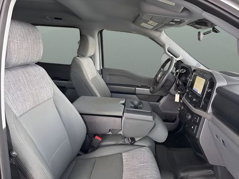 Used 2022 Ford F150 XLT w/ Trailer Tow Package image 32