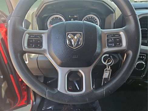 Used 2022 RAM 1500 Classic SLT image 24