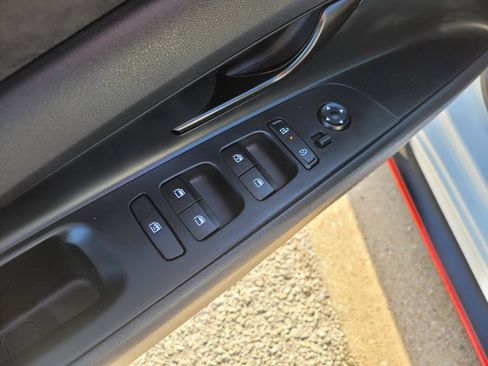 Used 2025 Hyundai Elantra N FWD image 19