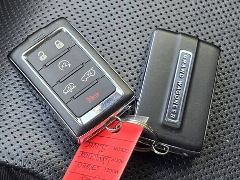 Used 2022 Jeep Grand Wagoneer Series I AWD/4WD image 34