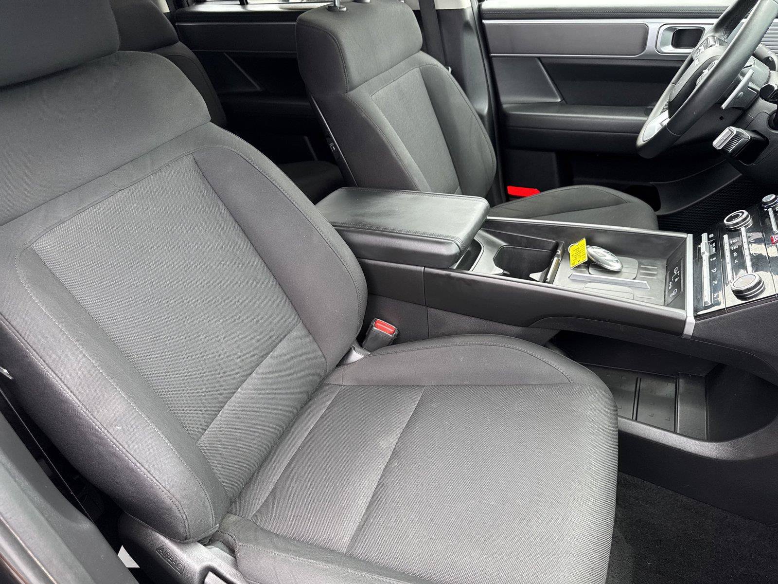 Used 2026 Hyundai Santa Fe SE FWD image 38