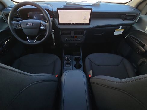 New 2025 Ford Maverick XL w/ Equipment Group 102A image 33