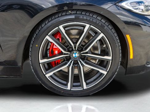 Used 2021 BMW 430i Coupe w/ M Sport Package image 35