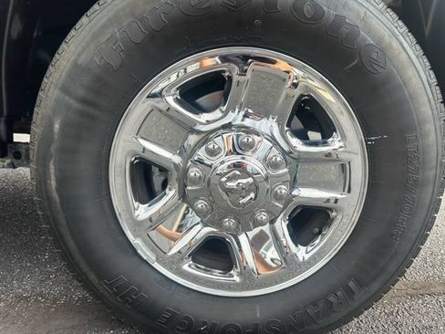 Used 2022 RAM 2500 Big Horn w/ Cold Weather Group AWD/4WD image 11
